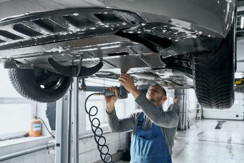 Neumáticos Berja taller de mecánica Benalmádena